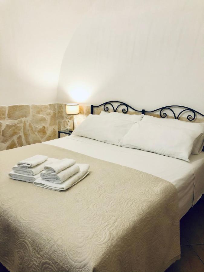 Dimora Bellini Apartment And Rooms Castellana Grotte Luaran gambar